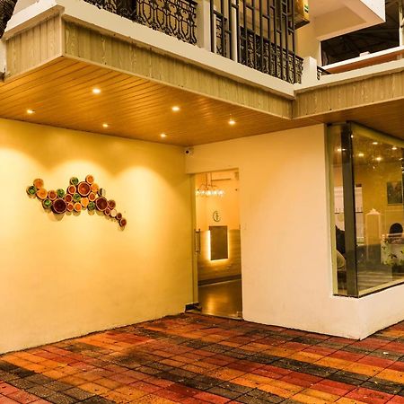 Coastal Pearl Hotel Miramar Panaji Exterior photo