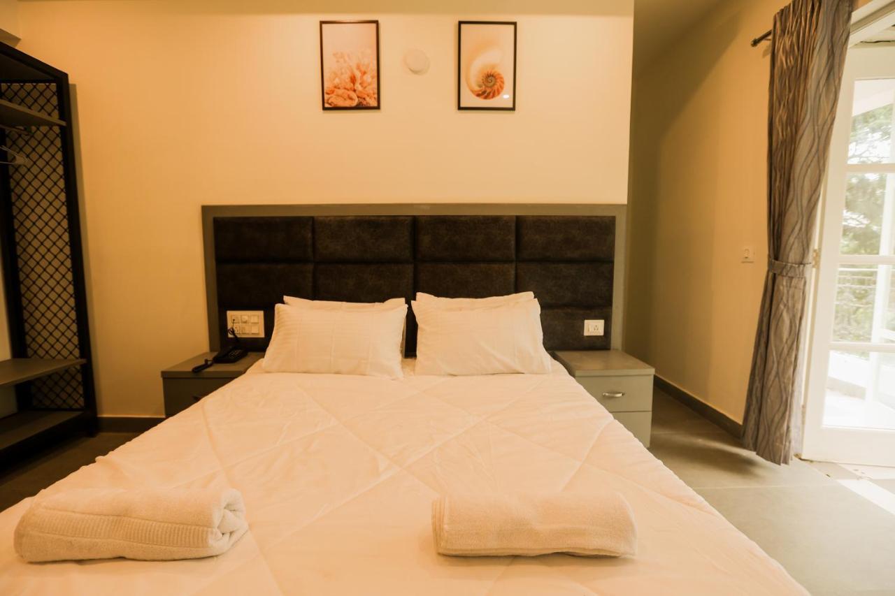 Coastal Pearl Hotel Miramar Panaji Exterior photo