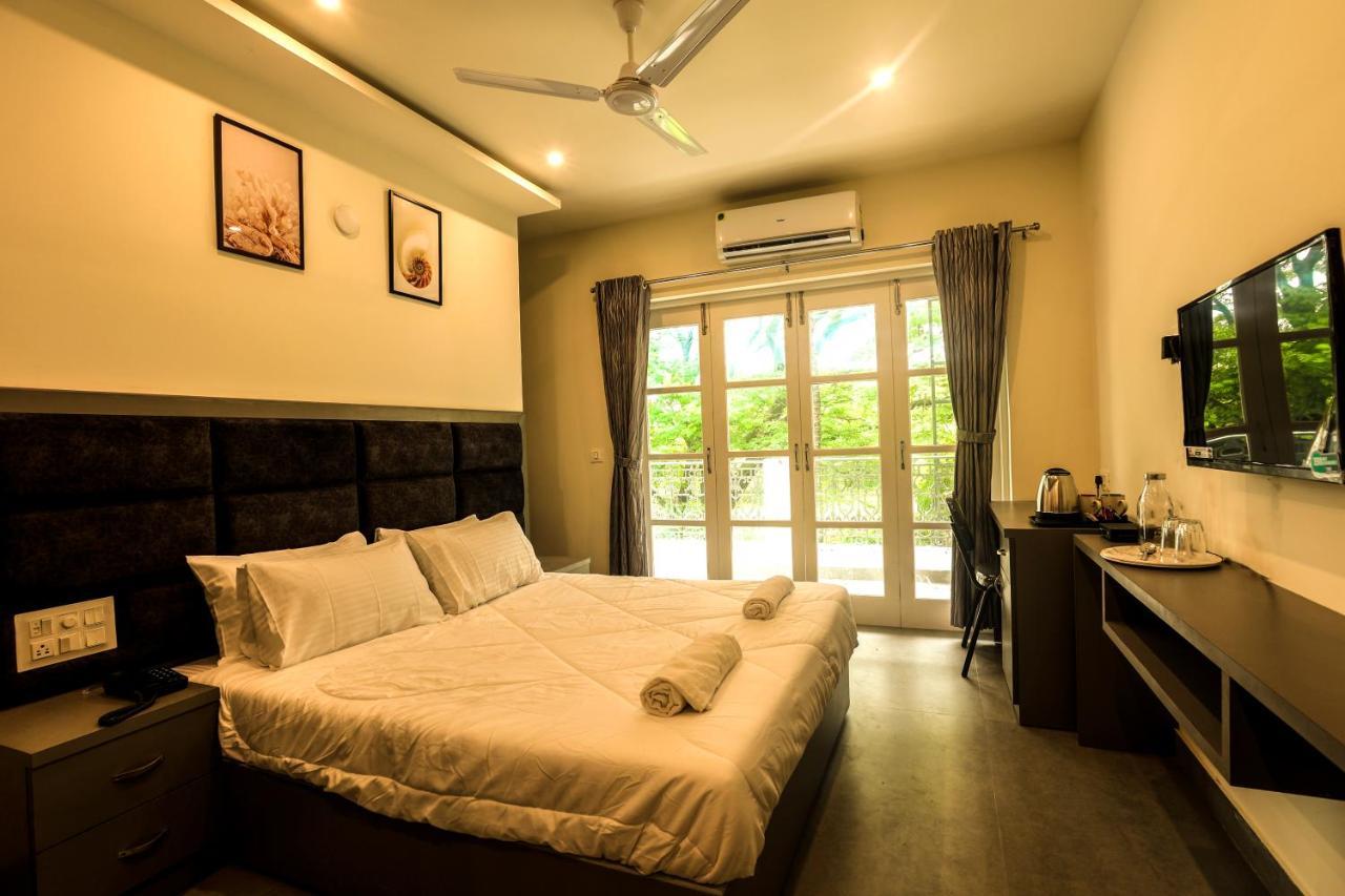 Coastal Pearl Hotel Miramar Panaji Exterior photo