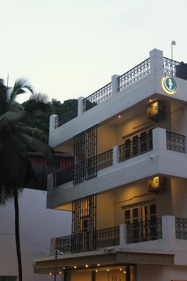 Coastal Pearl Hotel Miramar Panaji Exterior photo